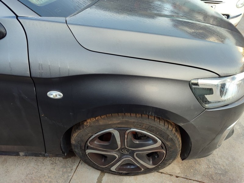 Recambio de aleta delantera derecha para citroën c-elysée feel referencia OEM IAM 9674790480  