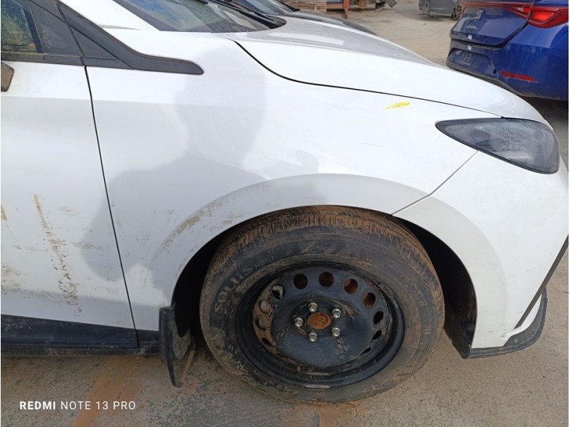 Recambio de aleta delantera derecha para mg 4 standard referencia OEM IAM 11088802  