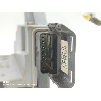 Recambio de cerradura puerta trasera derecha para peugeot 5008 allure referencia OEM IAM 006241  