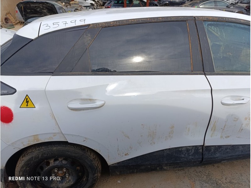 Recambio de puerta trasera derecha para mg 4 standard referencia OEM IAM 11197529  