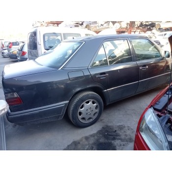mercedes-benz clase e (w124) berlina del año 1993