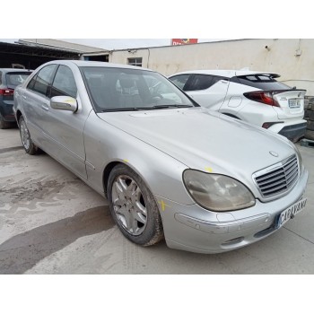 mercedes-benz clase s (w220) berlina del año 2002