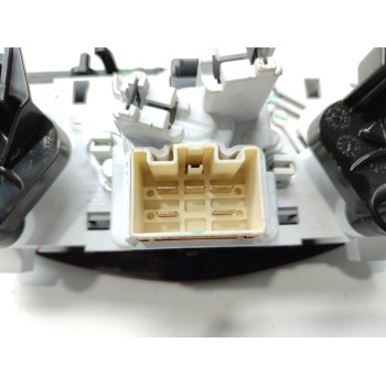 Recambio de mando calefaccion / aire acondicionado para dacia dokker express ambiance referencia OEM IAM 275102784R  