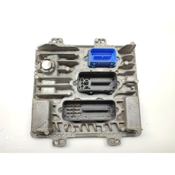 Recambio de centralita motor uce para opel insignia berlina selective referencia OEM IAM 55502472  