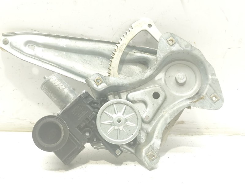 Recambio de elevalunas trasero izquierdo para toyota c-hr hybrid gr sport black edition referencia OEM IAM 69840F4010  