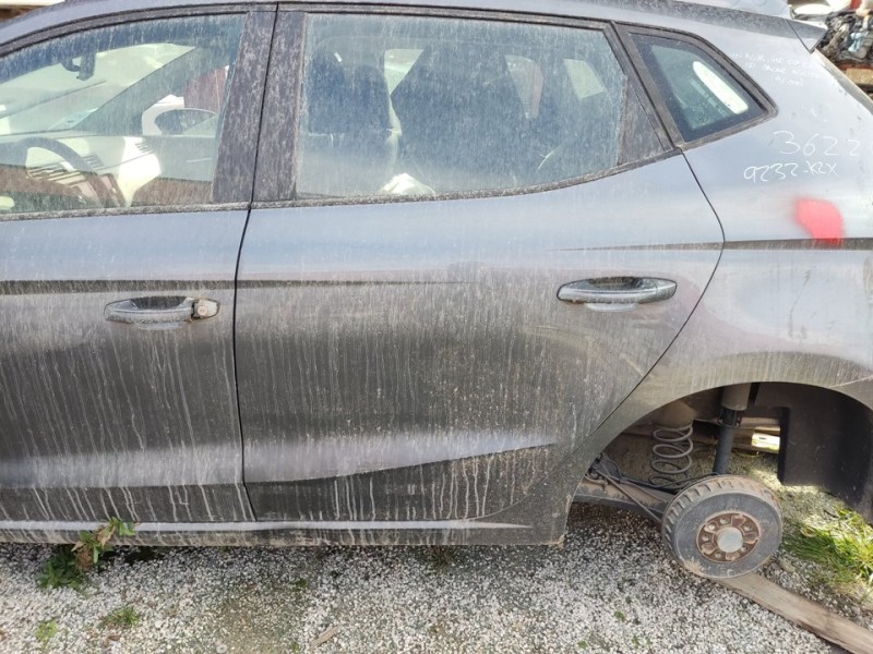 Recambio de puerta trasera izquierda para seat ibiza (kj1) style referencia OEM IAM 6F0833051C  