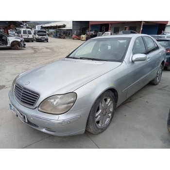 mercedes-benz clase s (w220) berlina del año 2002