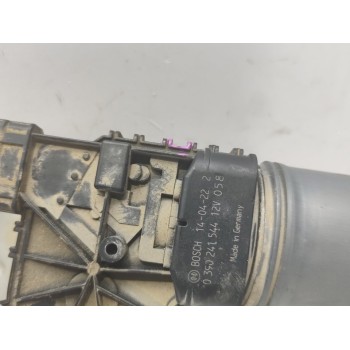 Recambio de motor limpia delantero para dacia duster ambiance 4x4 referencia OEM IAM 0390241544  