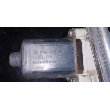 Recambio de elevalunas delantero derecho para mitsubishi colt berlina 3 (cz) 1.5 di-d instyle referencia OEM IAM RA2052P1  