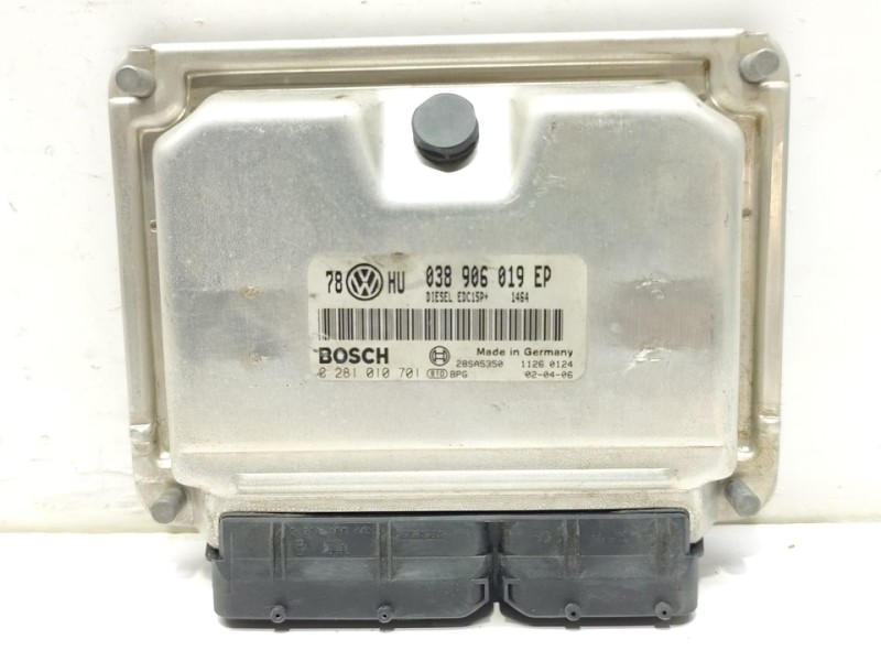 Recambio de centralita motor uce para volkswagen passat berlina (3b3) advance referencia OEM IAM 0281010701  