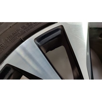 Recambio de juego llantas para toyota rav 4 active referencia OEM IAM 4261142560  