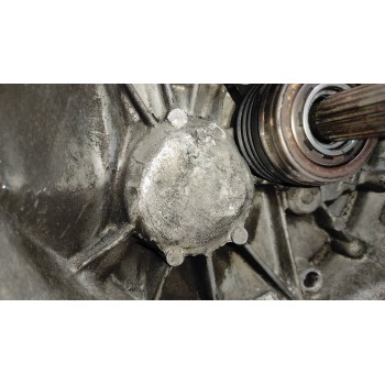 Recambio de caja cambios para dacia duster ambiance 4x2 referencia OEM IAM TL4B075  