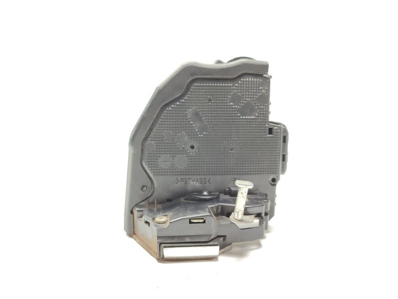 Recambio de cerradura puerta trasera derecha para toyota rav 4 (a3) active referencia OEM IAM 6905042021  