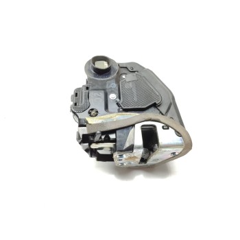 Recambio de cerradura puerta trasera derecha para toyota rav 4 (a3) active referencia OEM IAM 6905042021  