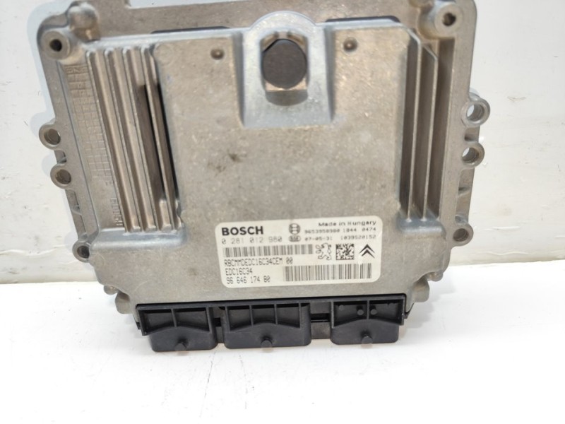 Recambio de centralita motor uce para citroën c4 picasso avatar referencia OEM IAM 0281012980  