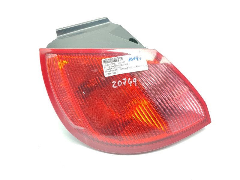 Recambio de piloto trasero izquierdo para mitsubishi colt berlina 3 (cz) 1.1 inform referencia OEM IAM MR957365  