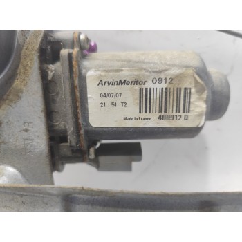 Recambio de elevalunas delantero derecho para peugeot 207 urban referencia OEM IAM 9681182280  