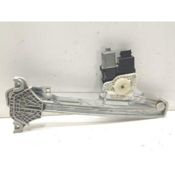 Recambio de elevalunas delantero izquierdo para hyundai kona style 2wd referencia OEM IAM 82401J9010  