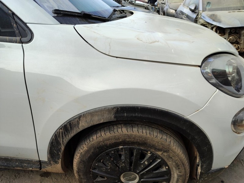 Recambio de aleta delantera derecha para fiat 500 x (334) urban referencia OEM IAM 52031366  