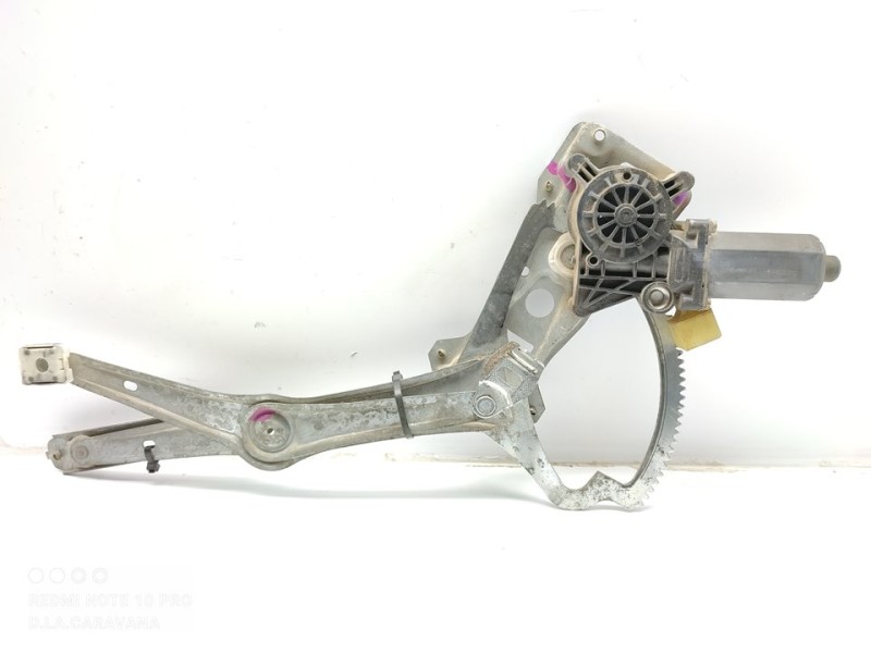 Recambio de elevalunas delantero derecho para mercedes-benz clase c (w202) berlina referencia OEM IAM 0130821709  