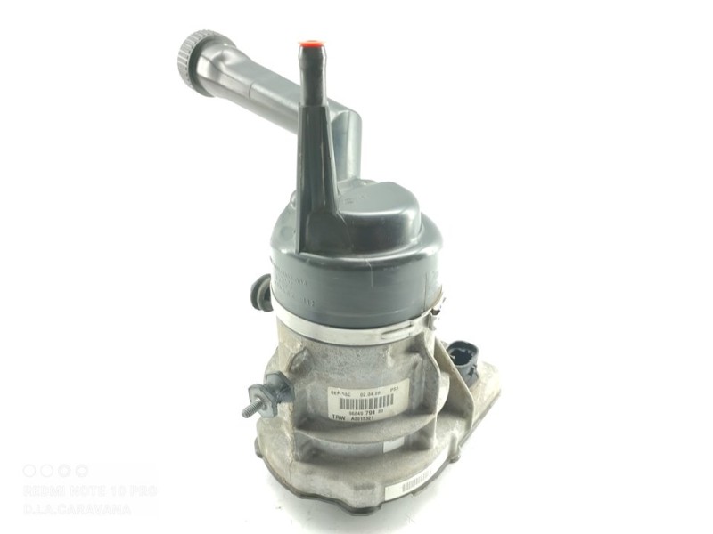 Recambio de bomba direccion para peugeot 308 confort referencia OEM IAM 9684979180  