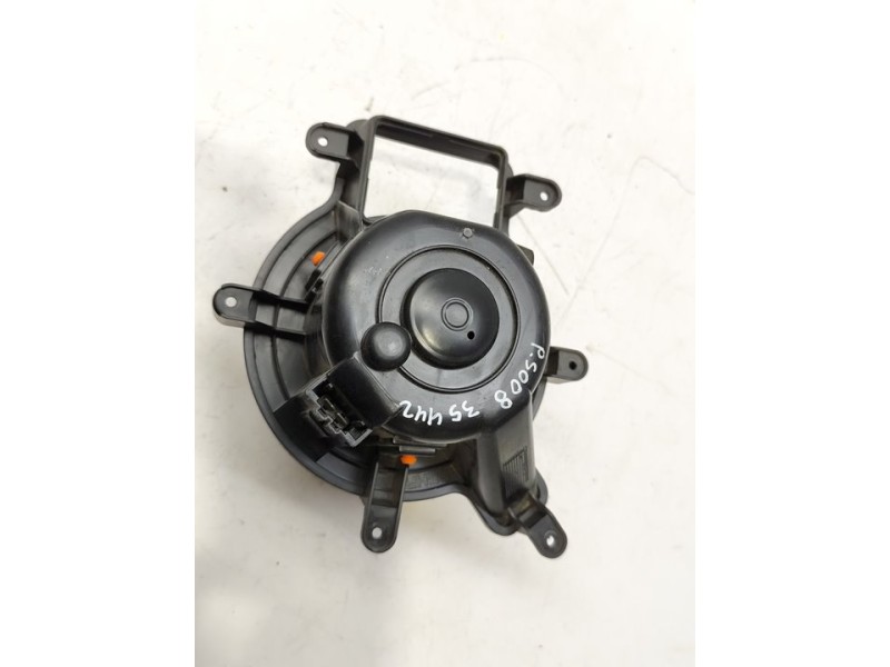 Recambio de ventilador calefaccion para peugeot 5008 allure referencia OEM IAM 6441CP  