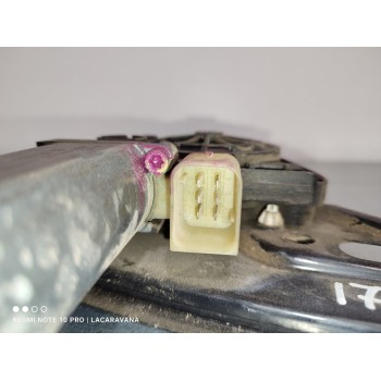 Recambio de elevalunas trasero izquierdo para mercedes-benz clase c (w203) berlina referencia OEM IAM A2038202942  