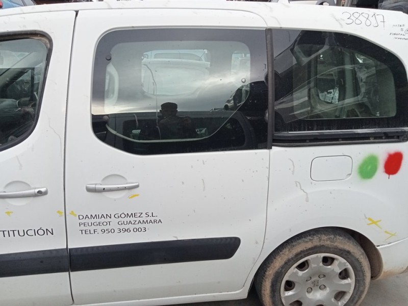 Recambio de puerta lateral corredera izquierda para peugeot partner kombi premium referencia OEM IAM 9006L9  