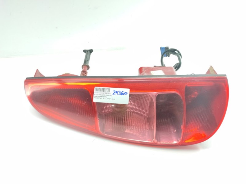 Recambio de piloto trasero derecho para peugeot 807 sv referencia OEM IAM   