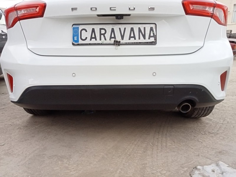 Recambio de paragolpes trasero para ford focus trend edition referencia OEM IAM JX7B17H773BCPRAA  