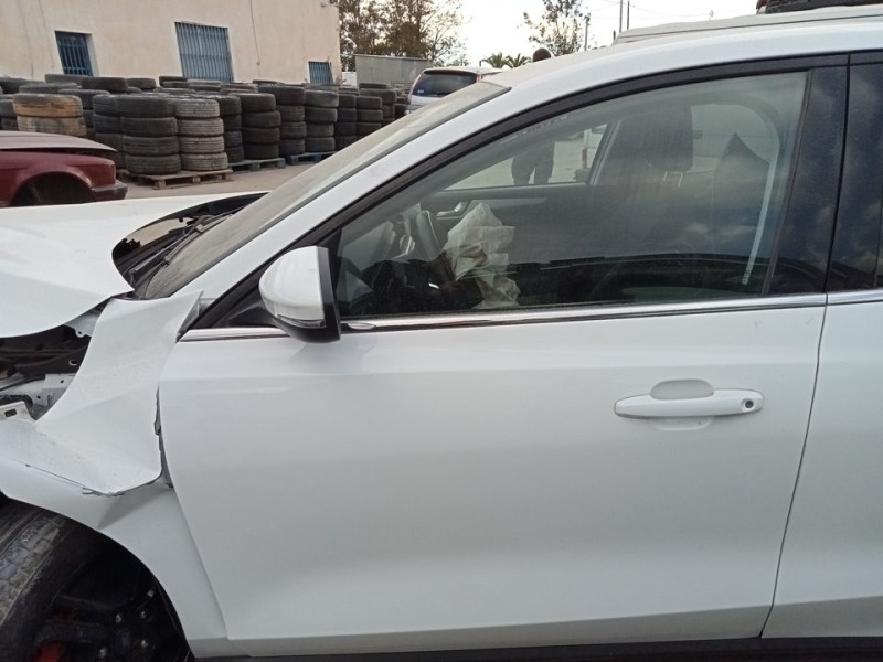 Recambio de puerta delantera izquierda para ford focus trend edition referencia OEM IAM PJX7BA20125AG  