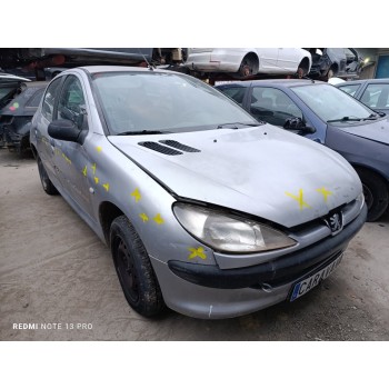 peugeot 206 berlina del año 1999