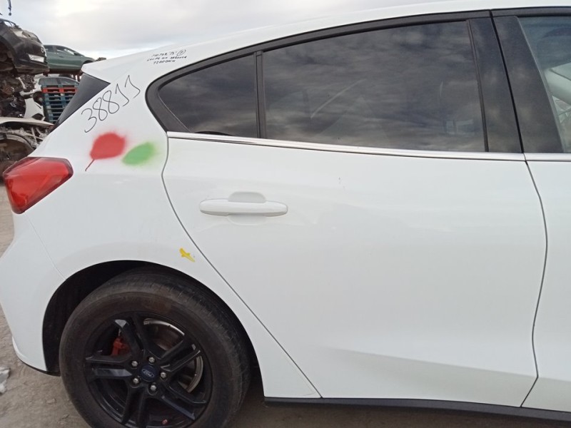 Recambio de puerta trasera derecha para ford focus trend edition referencia OEM IAM PJX7BA24630AG  