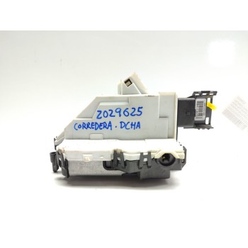 Recambio de cerradura puerta lateral derecha para peugeot partner kombi outdoor referencia OEM IAM 828423  