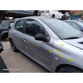 peugeot 206 berlina del año 1999