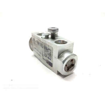 Recambio de valvula expansion para volkswagen caddy furgón/kombi kombi referencia OEM IAM 5Q0816679C  