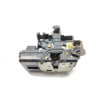 Recambio de cerradura puerta trasera izquierda para chevrolet captiva 2.0 vcdi lt referencia OEM IAM 20996091  