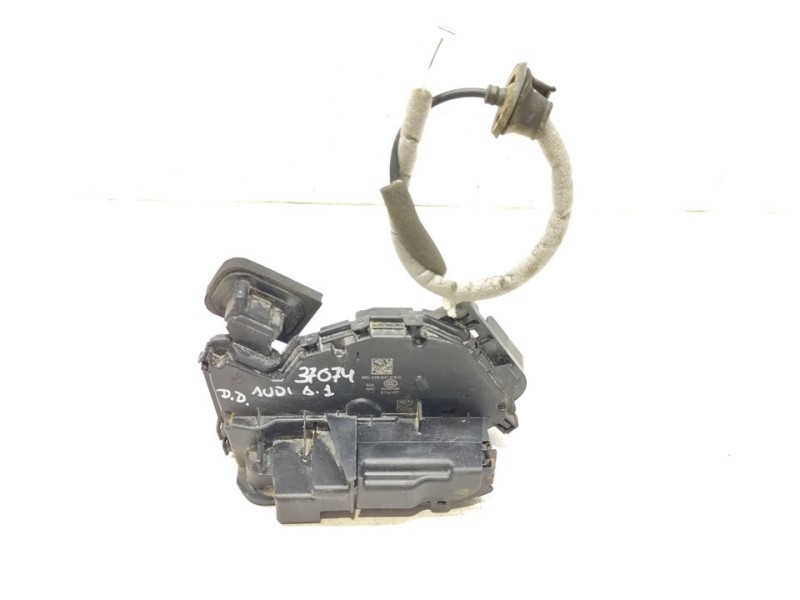 Recambio de cerradura puerta delantera derecha para audi a1 sportback (gba) 25 tfsi advanced referencia OEM IAM 5TB837016C  