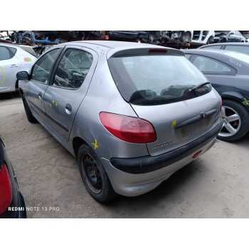 peugeot 206 berlina del año 1999