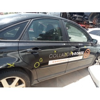 volvo s40 berlina del año 2004