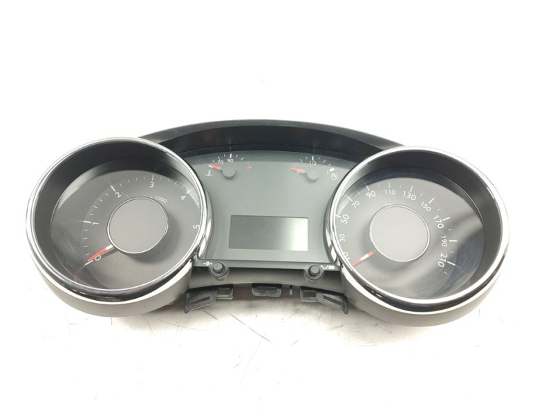 Recambio de cuadro instrumentos para peugeot 3008 confort referencia OEM IAM 9666174980  