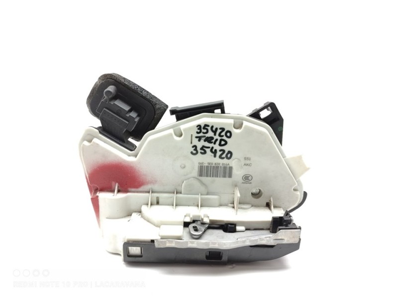 Recambio de cerradura puerta trasera derecha para skoda rapid active referencia OEM IAM 5E0839016A  