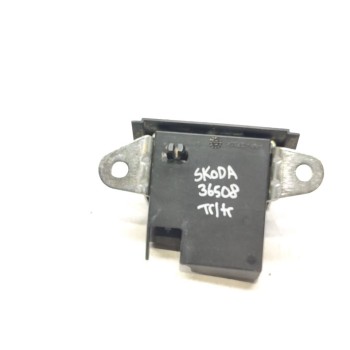 Recambio de cerradura maletero / porton para skoda fabia (pj3) ambition referencia OEM IAM 2G6827505B  