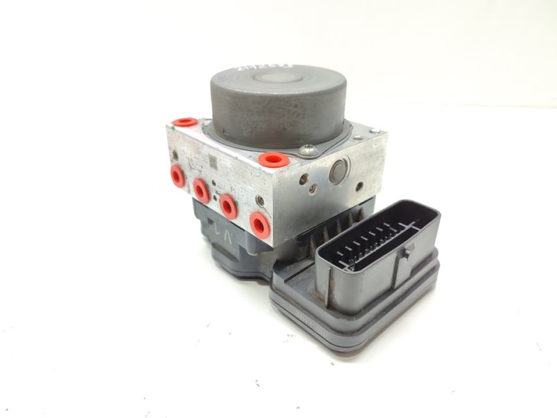 Recambio de abs para toyota c-hr hybrid active referencia OEM IAM 4451047070  
