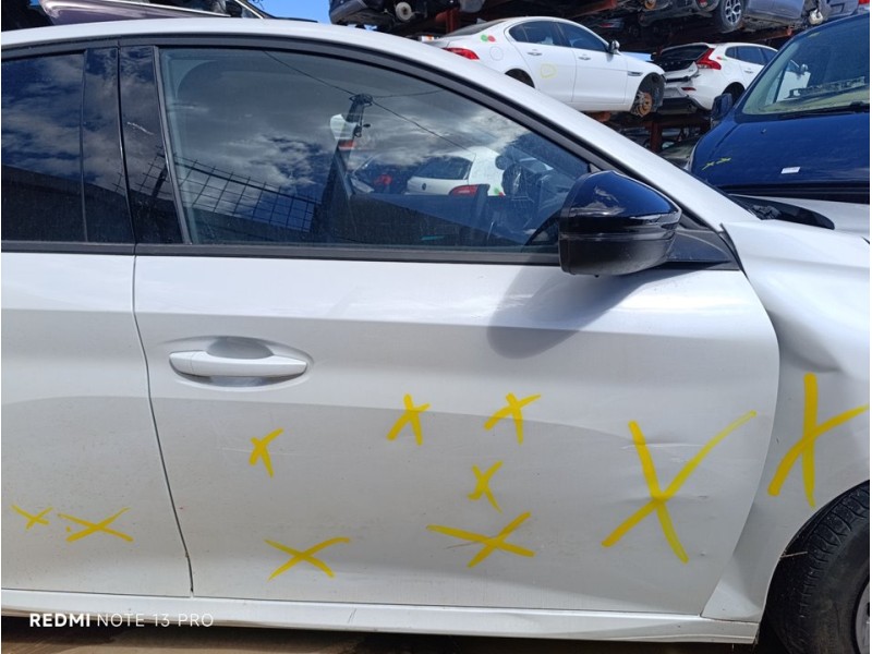 Recambio de puerta delantera derecha para peugeot 208 (p2) allure referencia OEM IAM 9827577580  