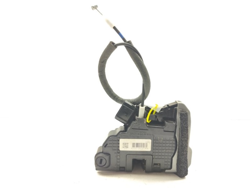 Recambio de cerradura puerta trasera derecha para hyundai i20 go referencia OEM IAM 81420C8020  
