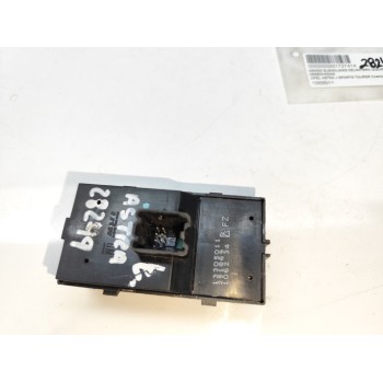Recambio de mando elevalunas delantero izquierdo para opel astra j sports tourer cosmo referencia OEM IAM 13305011  