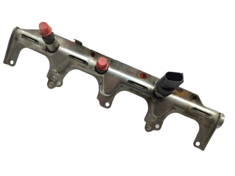 Recambio de rampa inyectora para volkswagen passat variant (3c5) advance referencia OEM IAM 06F133317G  