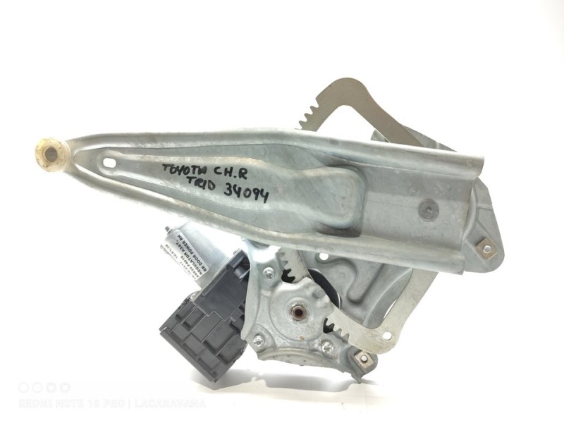 Recambio de elevalunas trasero derecho para toyota c-hr hybrid active referencia OEM IAM 69830F4010  