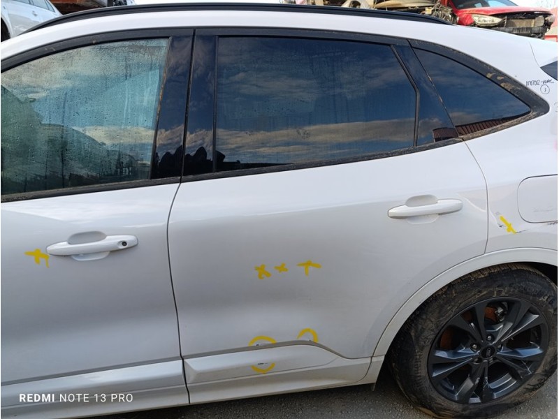 Recambio de puerta trasera izquierda para ford kuga st-line referencia OEM IAM PLV4BS24631AM  